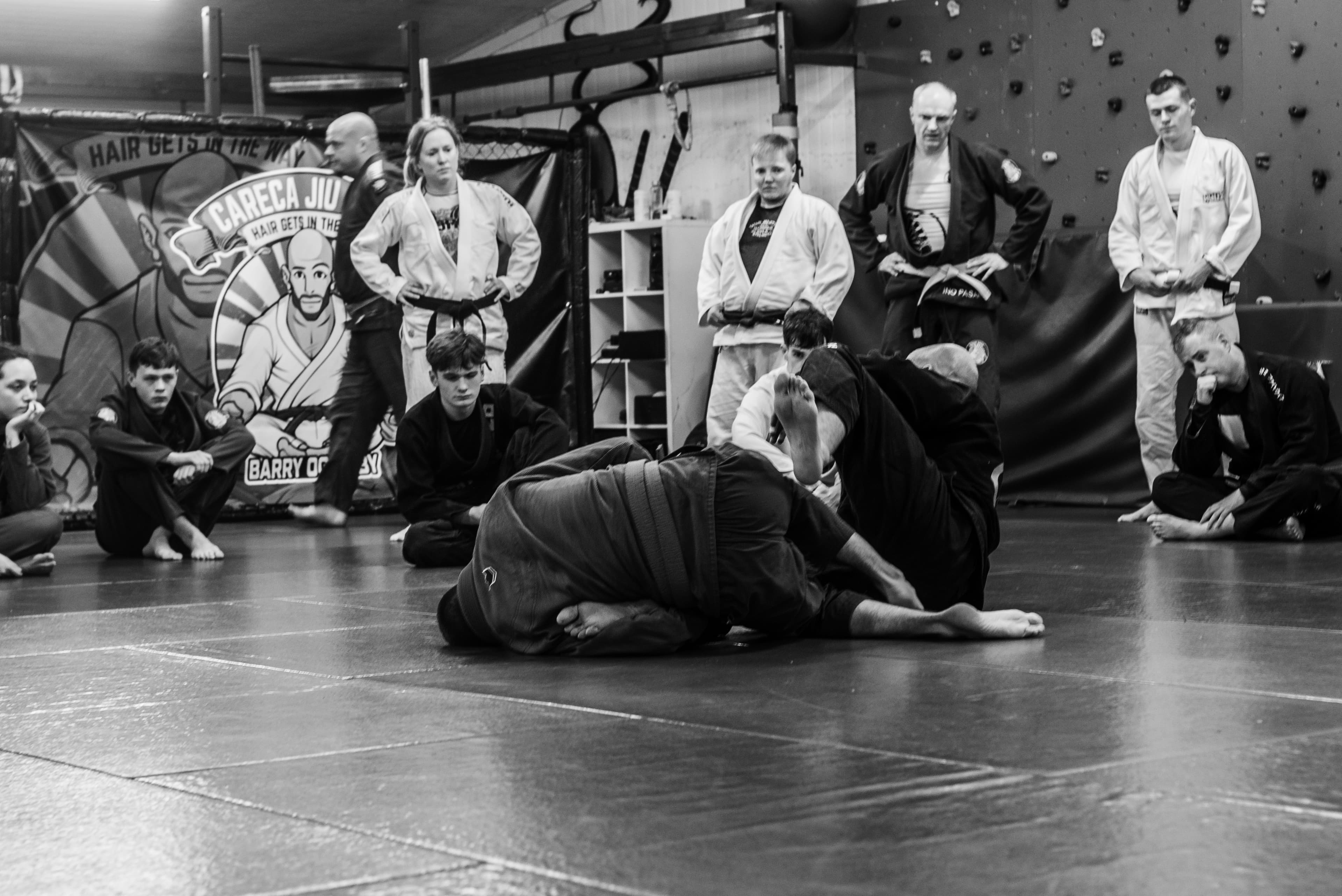 barry oglesby teaching a jiu jitsu class